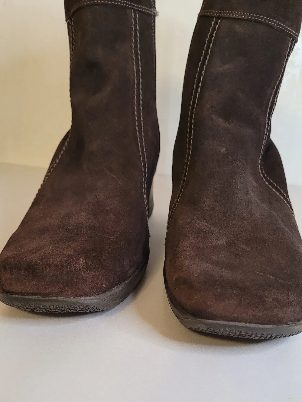 La Canadienne Tina Waterproof Suede Ankle Boot 10W